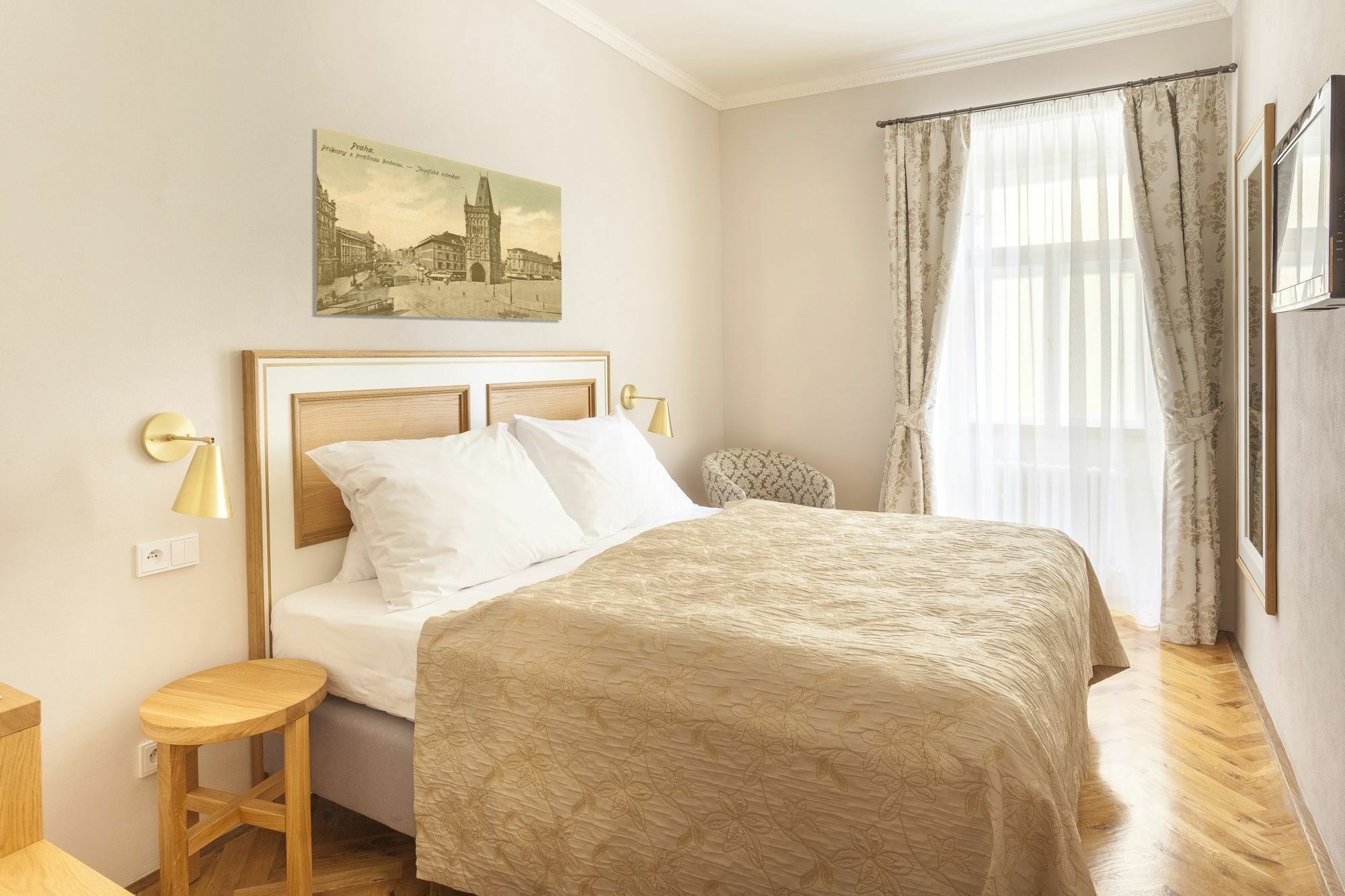 Hotel At The Golden Scissors Πράγα Εξωτερικό φωτογραφία